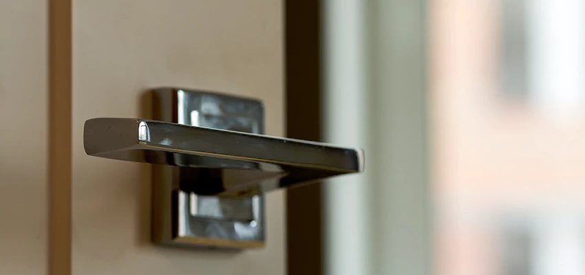 Door Lever Knob Repair in Irvine, California
