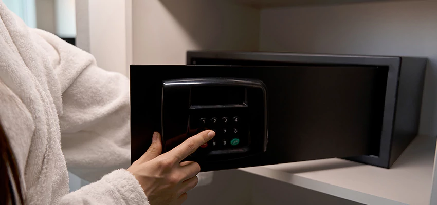 Safe Unlocking Service Company in Irvine, California