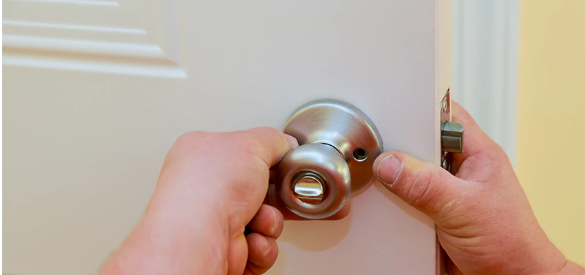 After-hours Locksmith For Lock And Key Installation in Irvine, CA