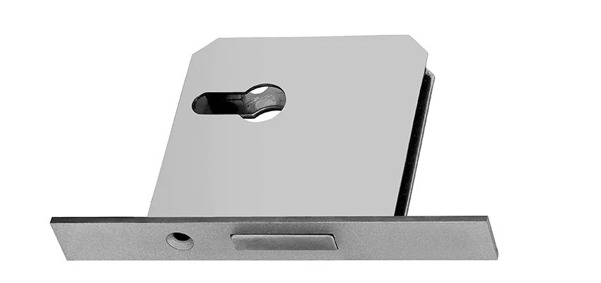 Fix A Deadbolt Door Lock in Irvine, California