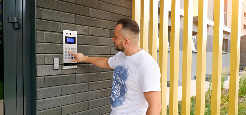 Locksmith Company For Smart Lock System Installation in Irvine, California